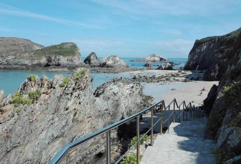 بنسيون Casa Tésera