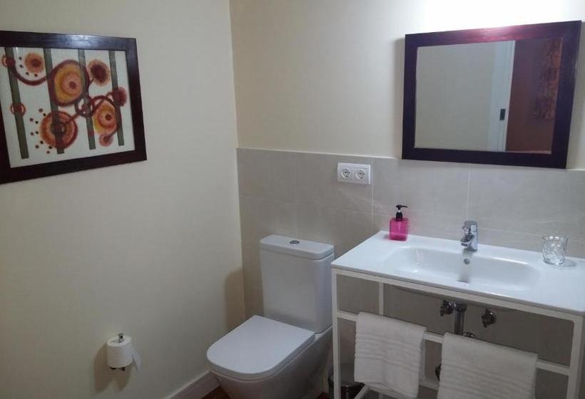 بنسيون Hostal Camponaraya