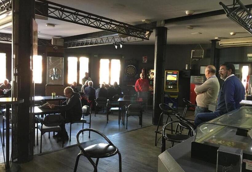 פנסיון Hostal Imaginatelo