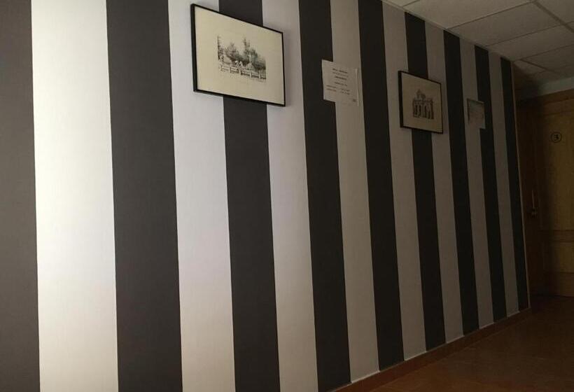 פנסיון Hostal Imaginatelo