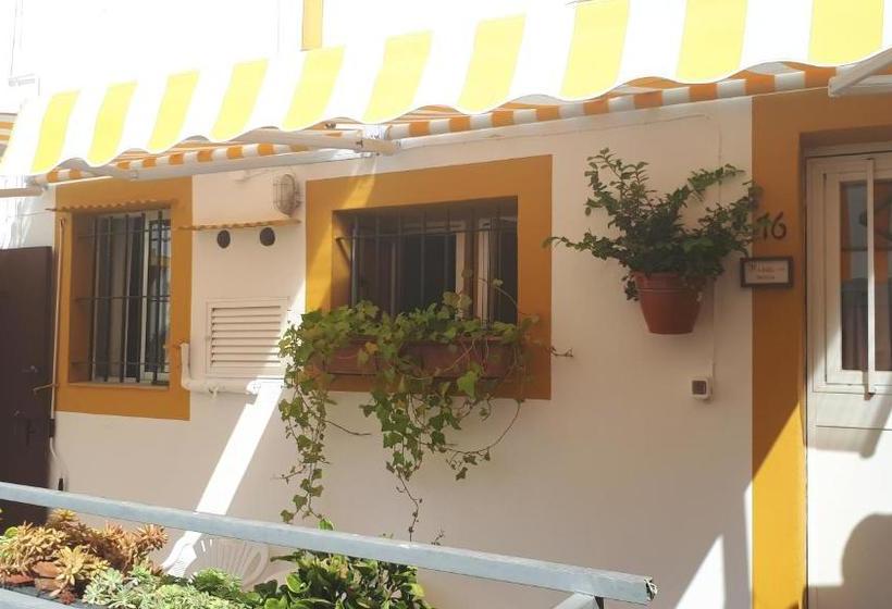 پانسیون Hostal Manolo