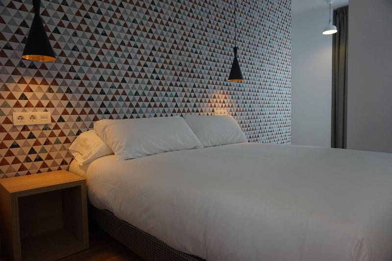 膳宿费 Rincon 13 Mares