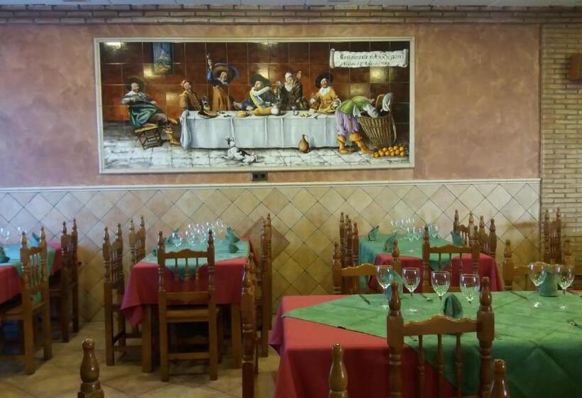 Пансион Hostal Seseña