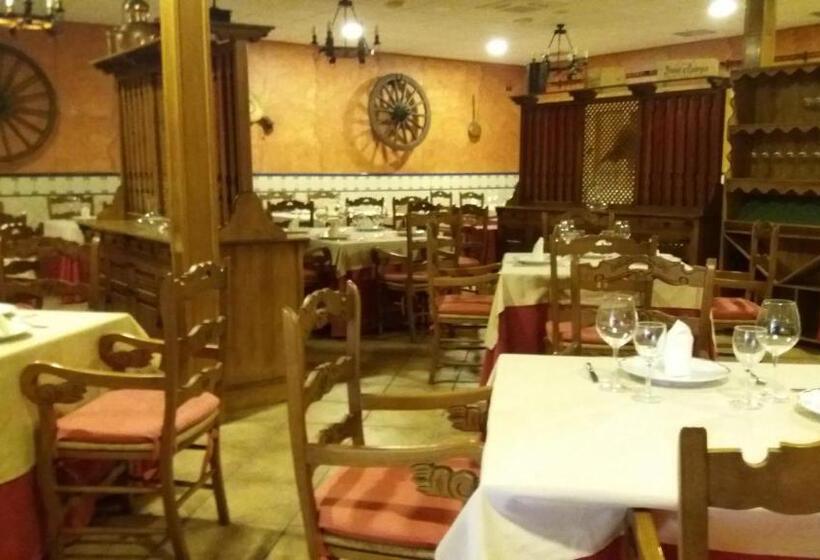 Пансион Hostal Seseña