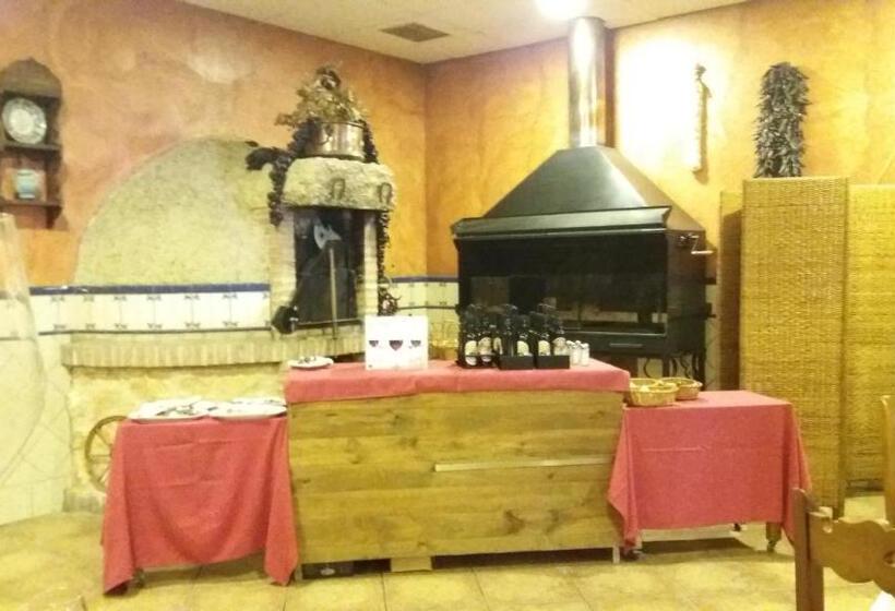 Пансион Hostal Seseña