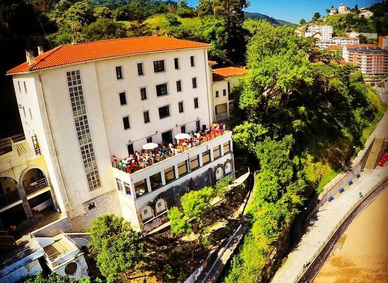 פנסיון Arrigorri Ostatu Jatetxea