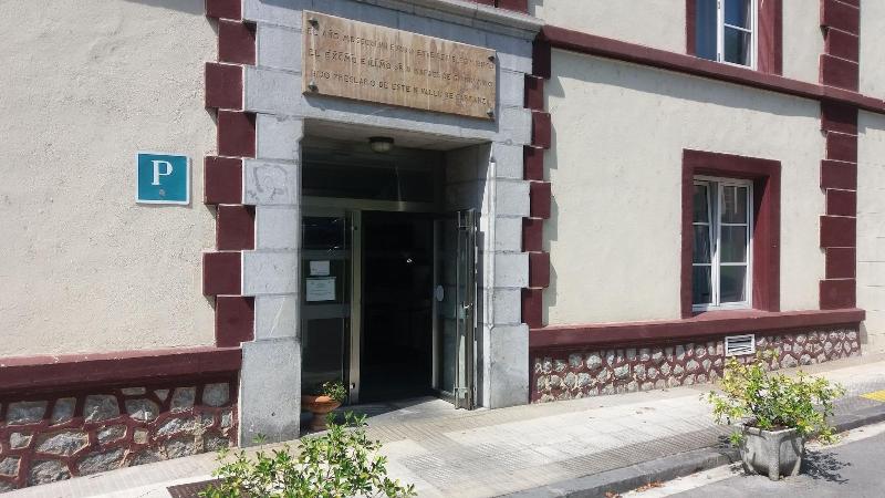 بنسيون Balneario Casa Pallotti