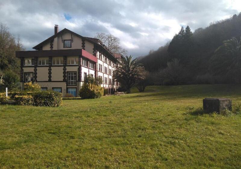 بنسيون Balneario Casa Pallotti