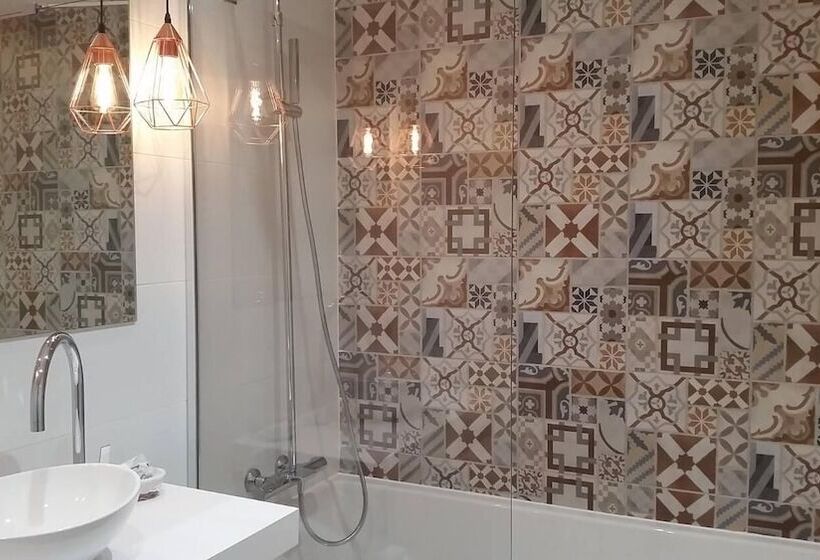 פנסיון Bilbao Art Lodge Staynnapartments