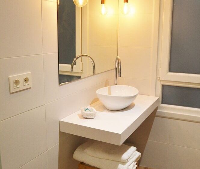 פנסיון Bilbao Art Lodge Staynnapartments