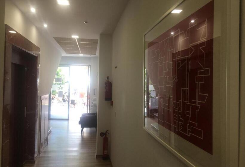 펜션 Hostal Restaurante Playa Azul