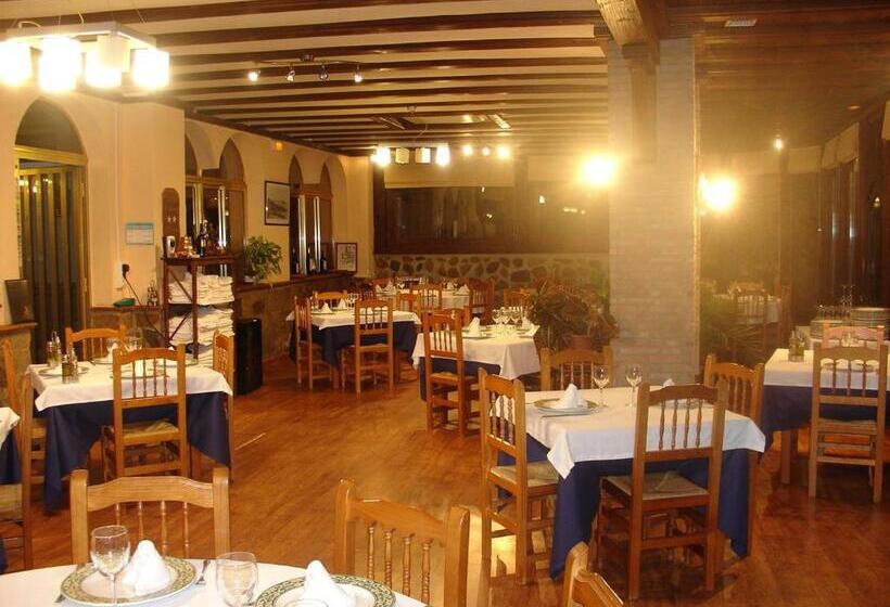 펜션 Hostal Restaurante Playa Azul