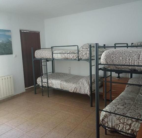 ペンション Hostal El Desvío