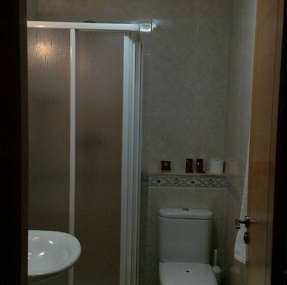 بنسيون Hostal Ponte Dos Santos