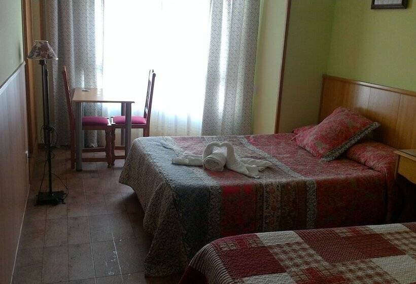 بنسيون Hostal Ponte Dos Santos