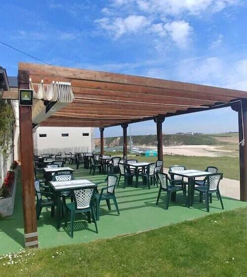 Пансион Hostal Restaurante Parajes