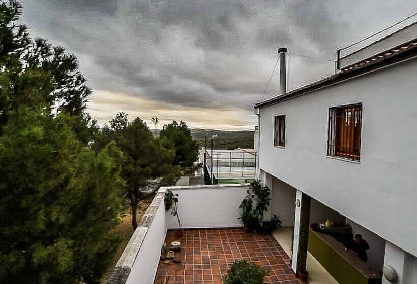 פנסיון Hostal Rural Ben Nassar