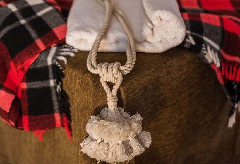 פנסיון Hostal Rural Ben Nassar