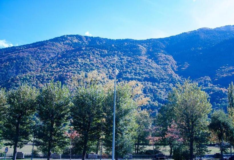 פנסיון Ostau Dera Nheu