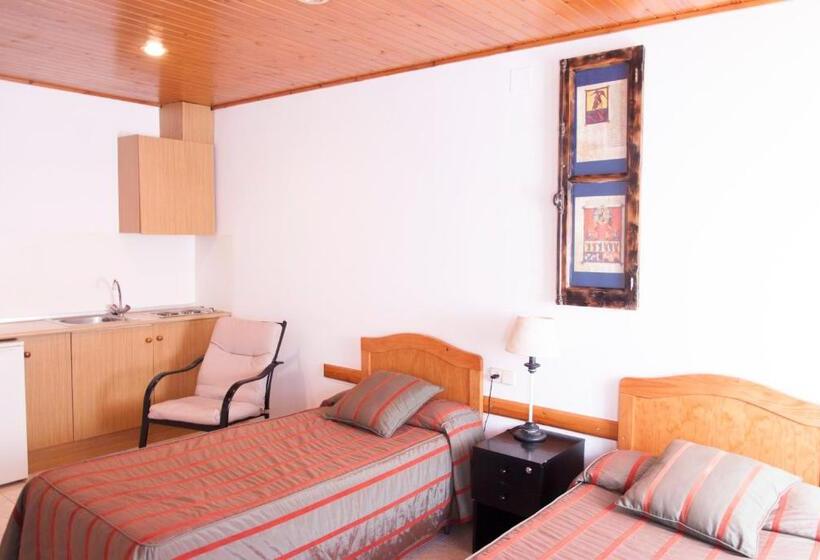 פנסיון Ostau Dera Nheu