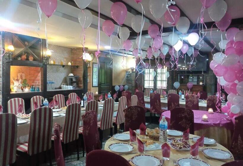 Общежитие Posada El Manjon