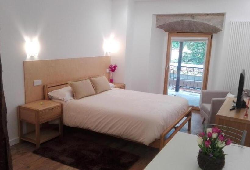 Apartamentos Turísticos Los Picos