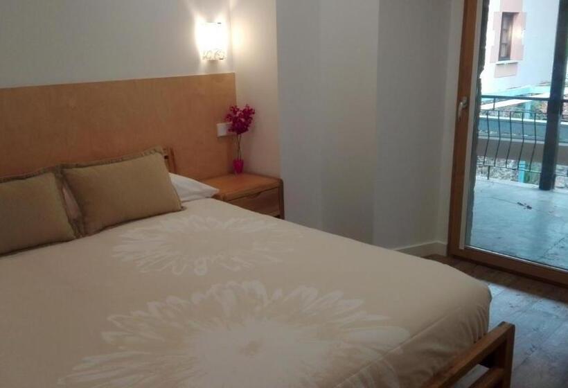 Apartamentos Turísticos Los Picos