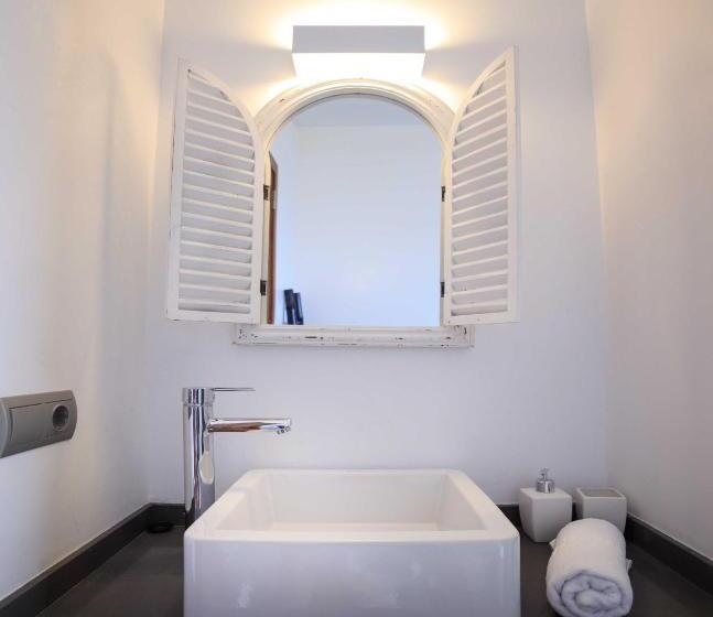 ホテル Can Coques