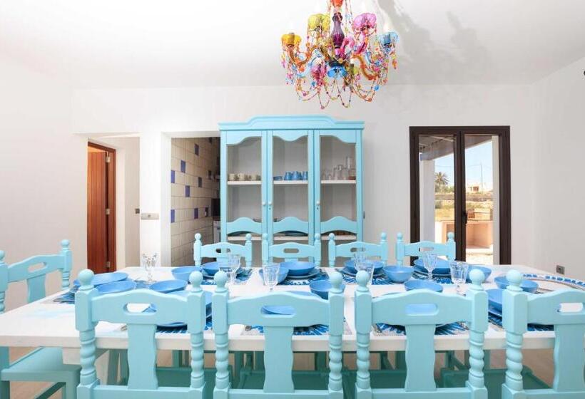 ホテル Can Coques