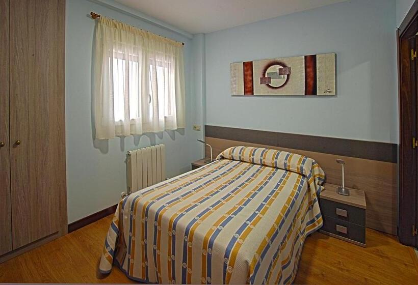 膳宿费 Hostal Bar Restaurante La Fuente