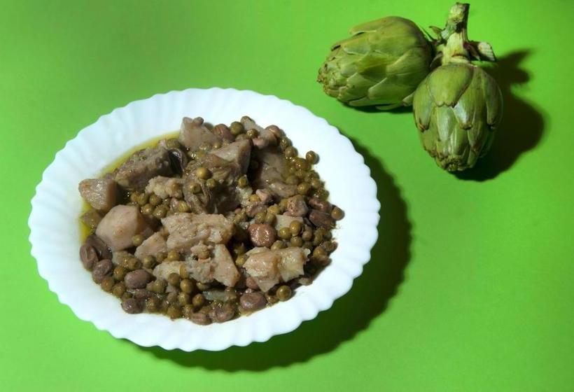 ペンション Hostal Batato