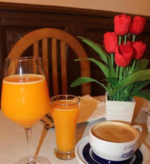 Пансион Hostal Casa Abascal