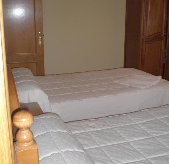 펜션 Hostal Catro Ventos