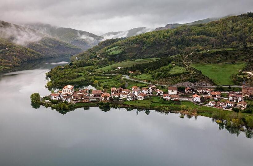 پانسیون Hostal Etxeberri