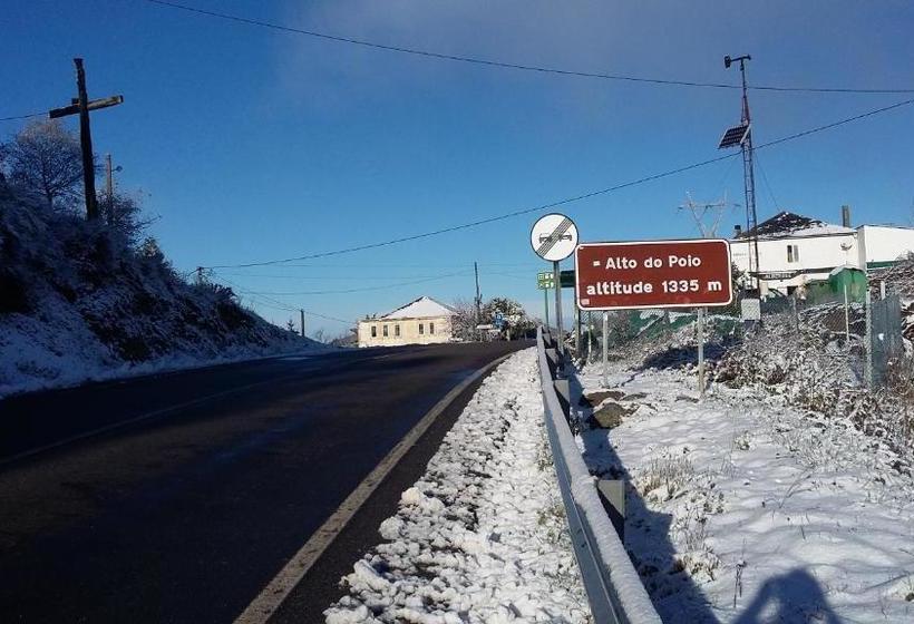 פנסיון Hostal Santa Maria Do Poio