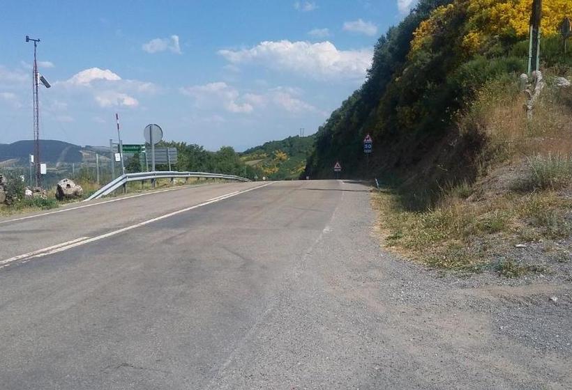 פנסיון Hostal Santa Maria Do Poio