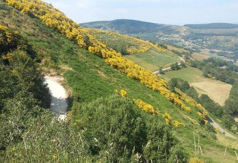 פנסיון Hostal Santa Maria Do Poio