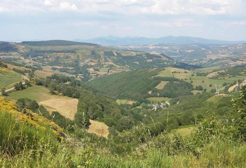 פנסיון Hostal Santa Maria Do Poio