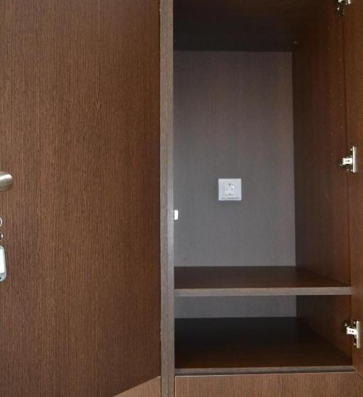 Pension Albergue Lemos