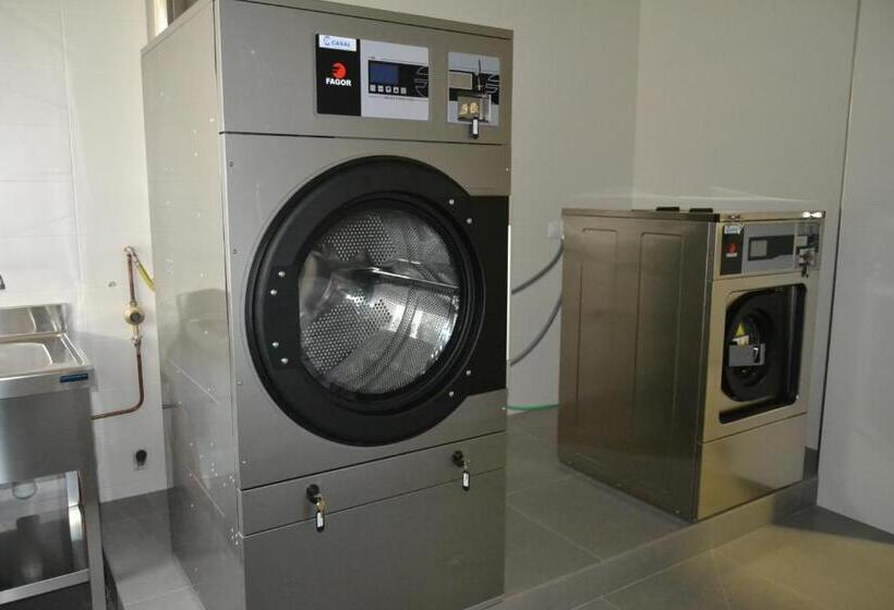 Pension Albergue Lemos