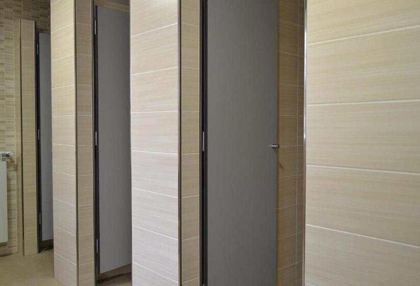 Pension Albergue Lemos