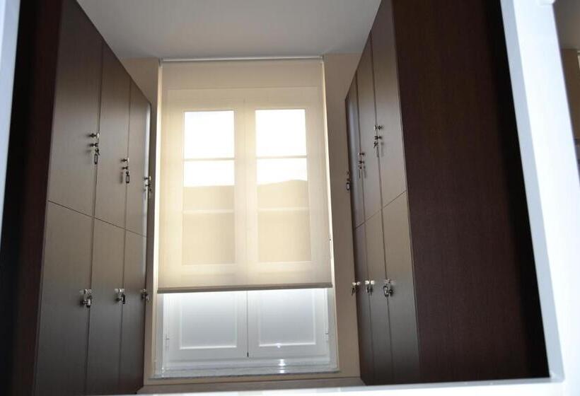 Pension Albergue Lemos