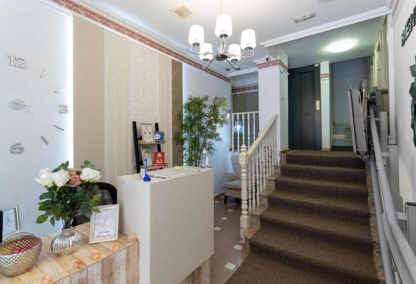 Unique Hotel Apartments