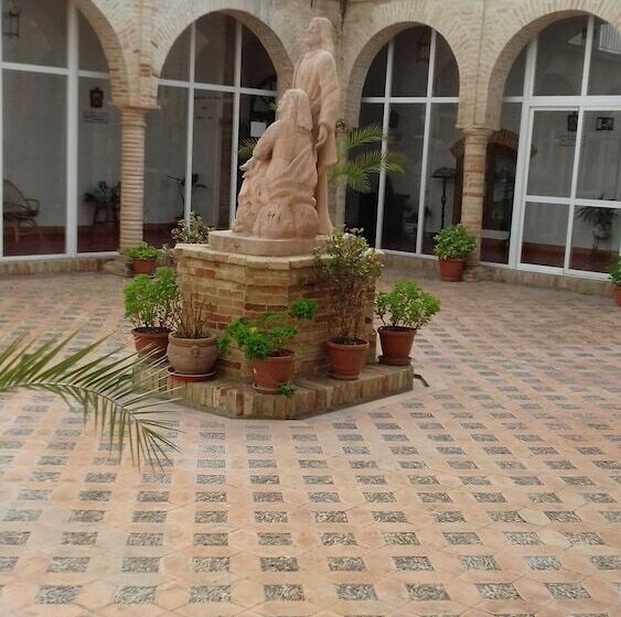 Общежитие Convento Madre De Dios De Carmona