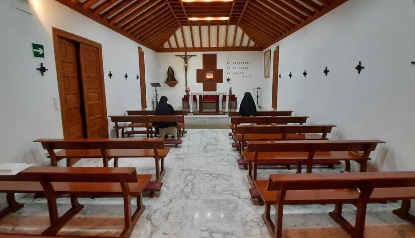 Общежитие Convento Madre De Dios De Carmona