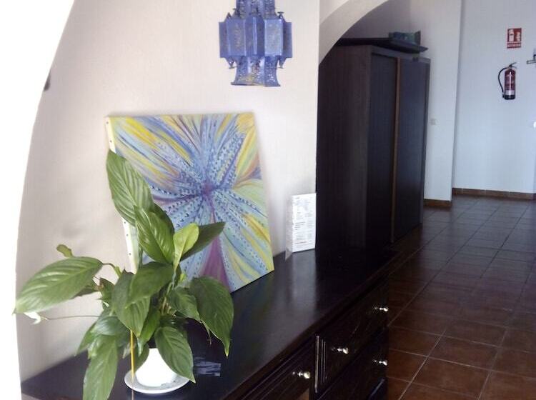 ユースホステル Hospedería Los Mellizos