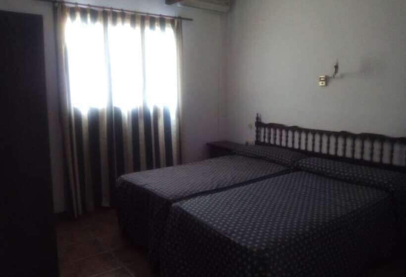 ユースホステル Hospedería Los Mellizos