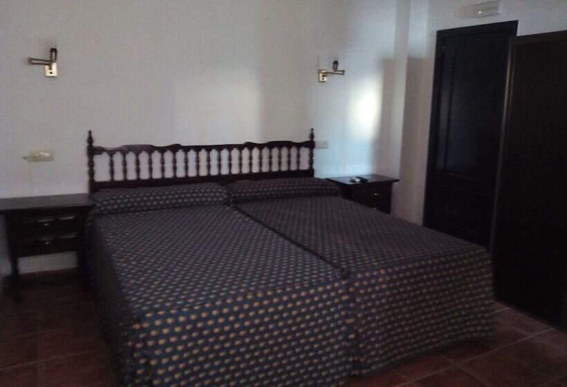 ユースホステル Hospedería Los Mellizos