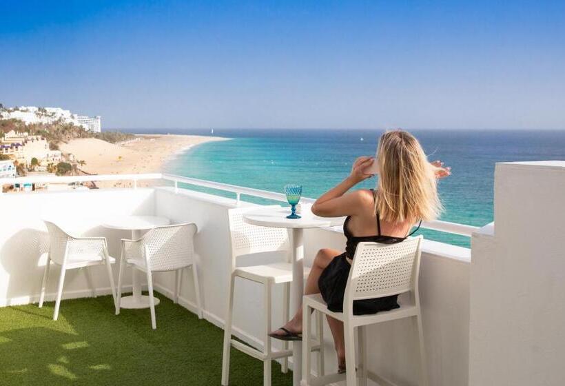 Altavista Apartahotel Adults Only Over 14