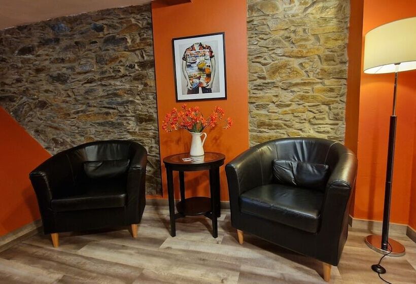 Apartamentos La Casa Del Pintor